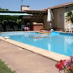 Julia Tatil Evi Aussonne