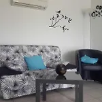 Julia Tatil Evi Aussonne